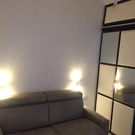 Apartment Bocconi B42