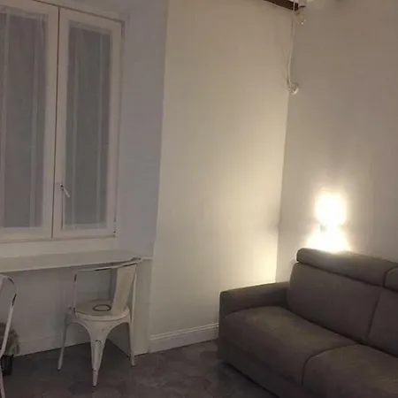 Bocconi B42 Apartment Milan